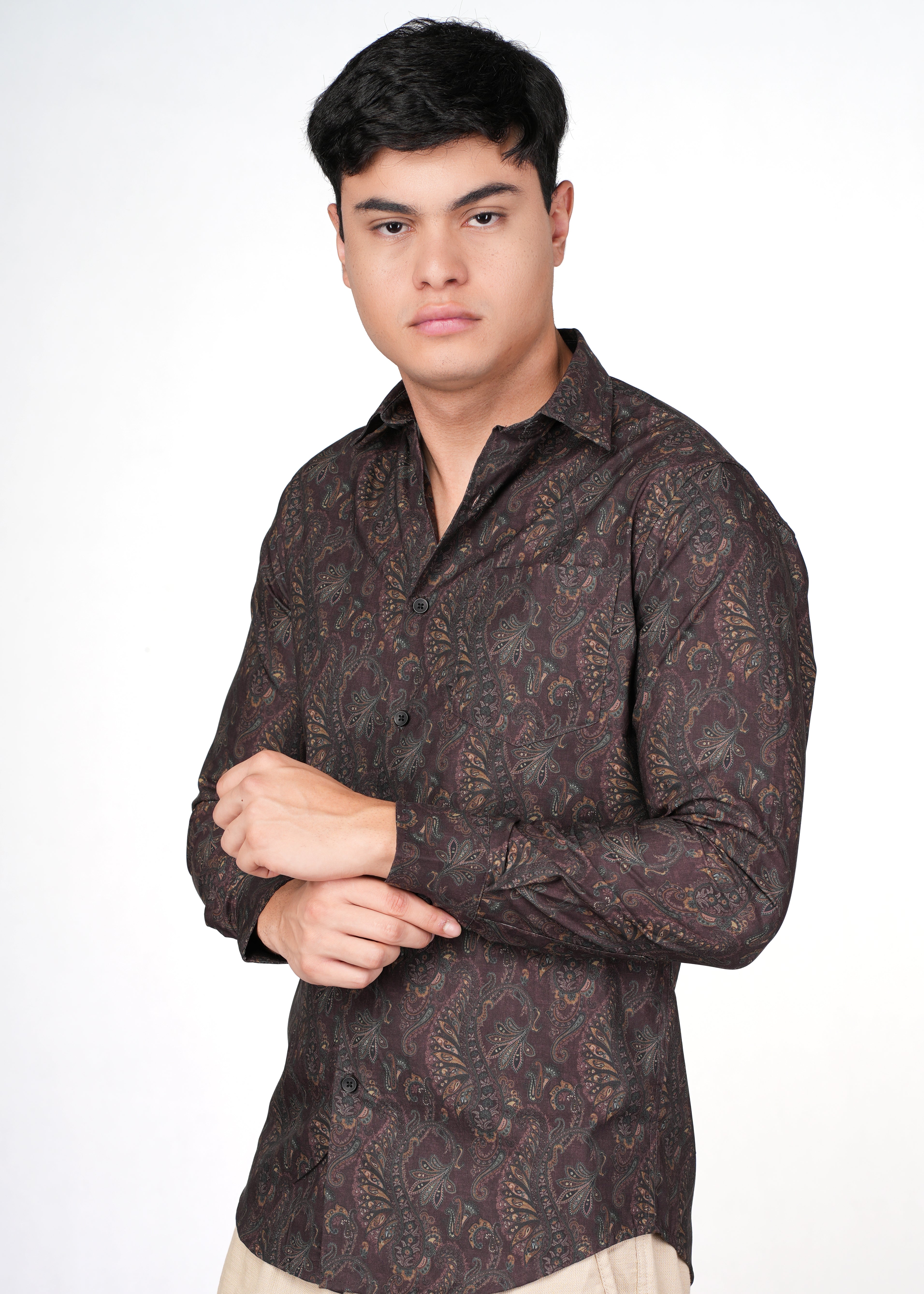 MAROON PAISLEY PRINT