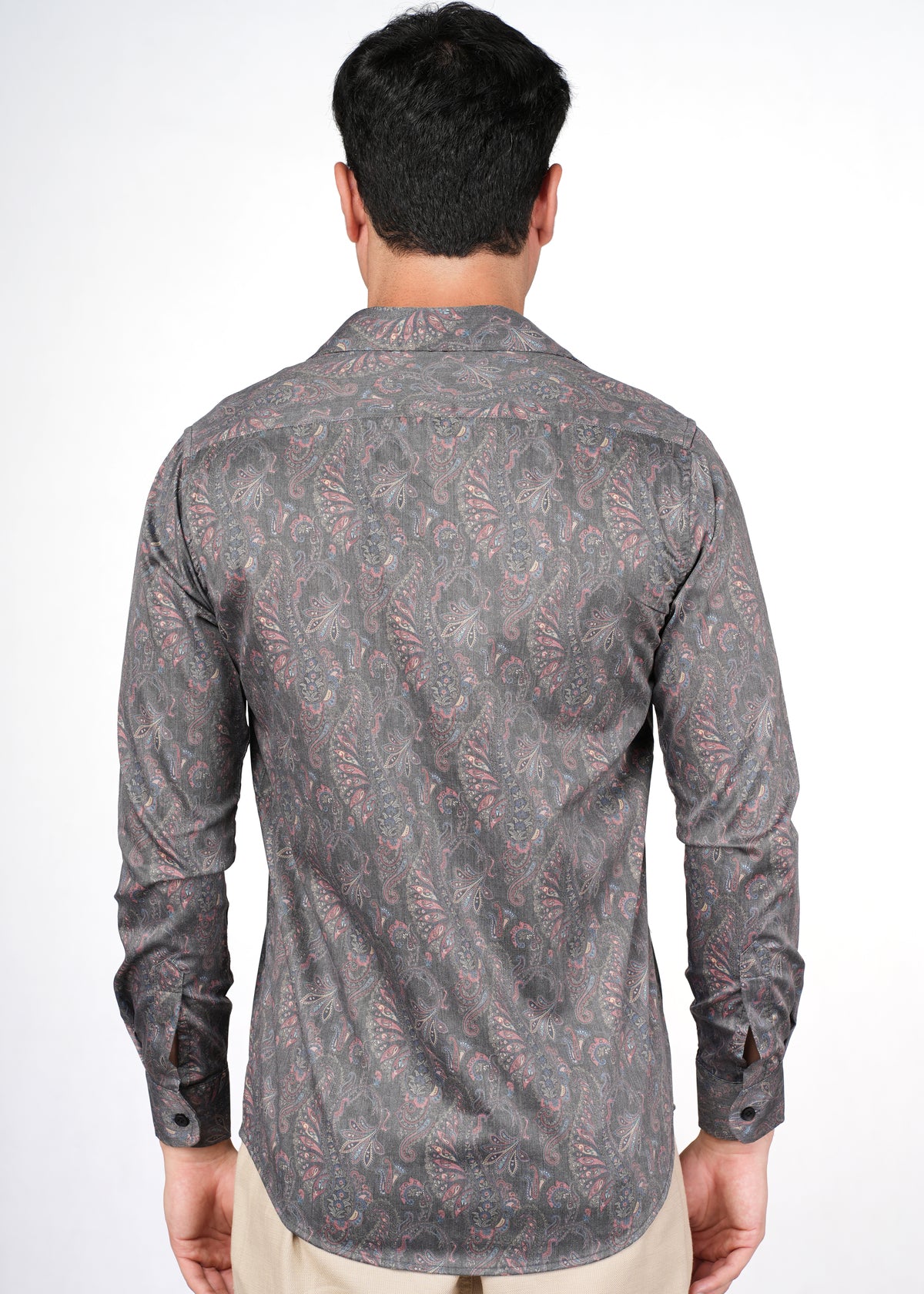 GREY PAISLEY PRINT