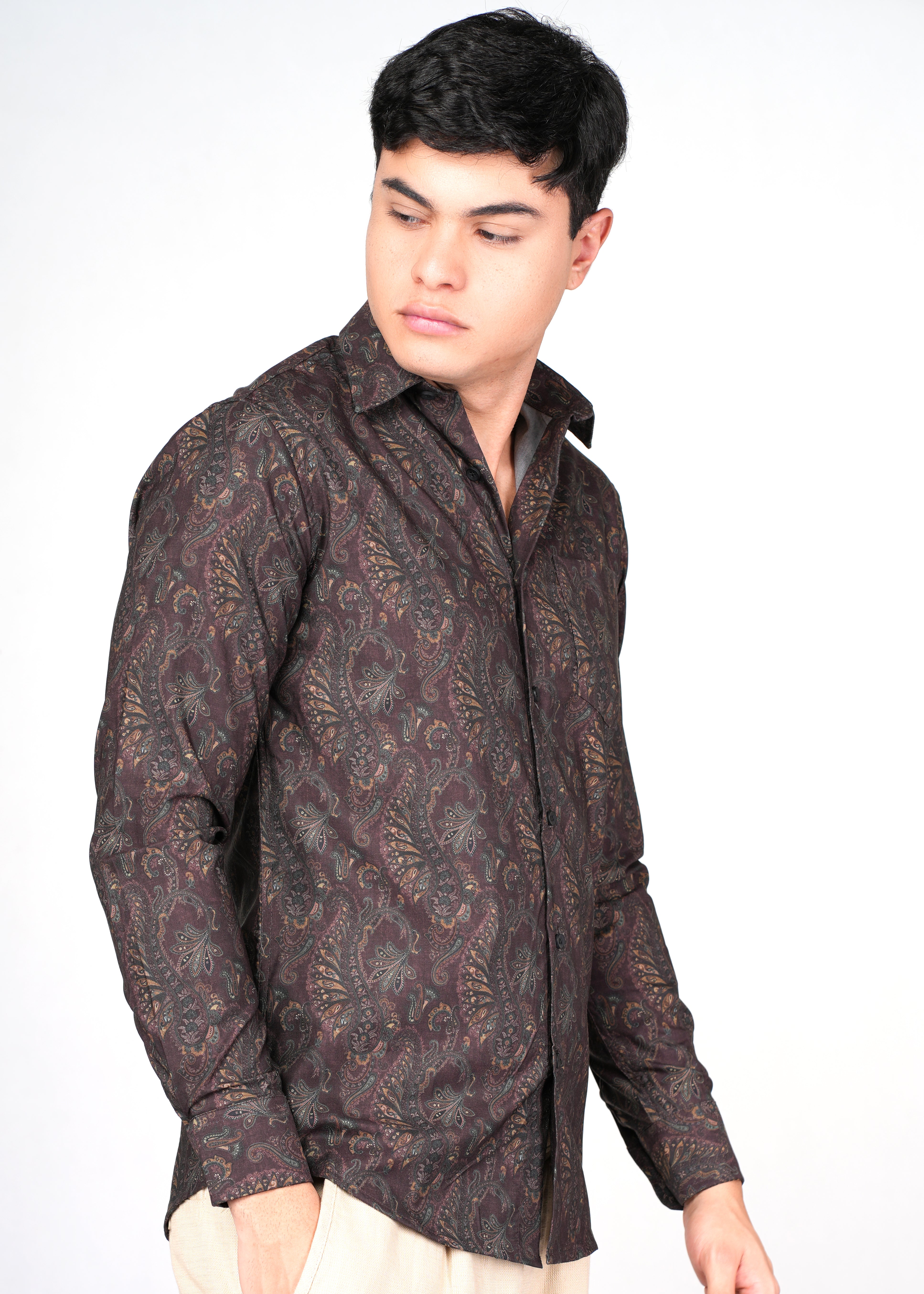 MAROON PAISLEY PRINT